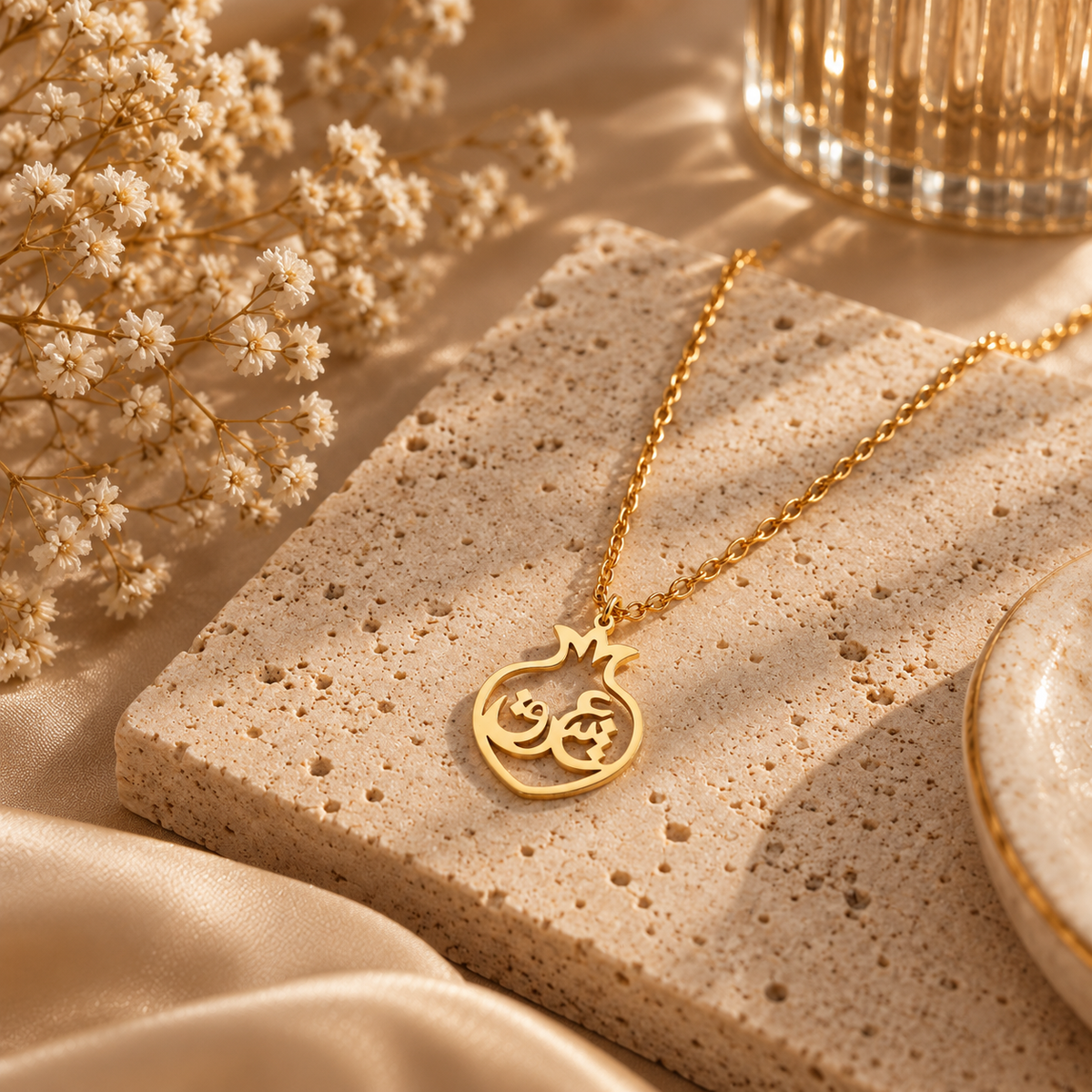 Collier Grenade Eshgh doré, pendentif amour en persan