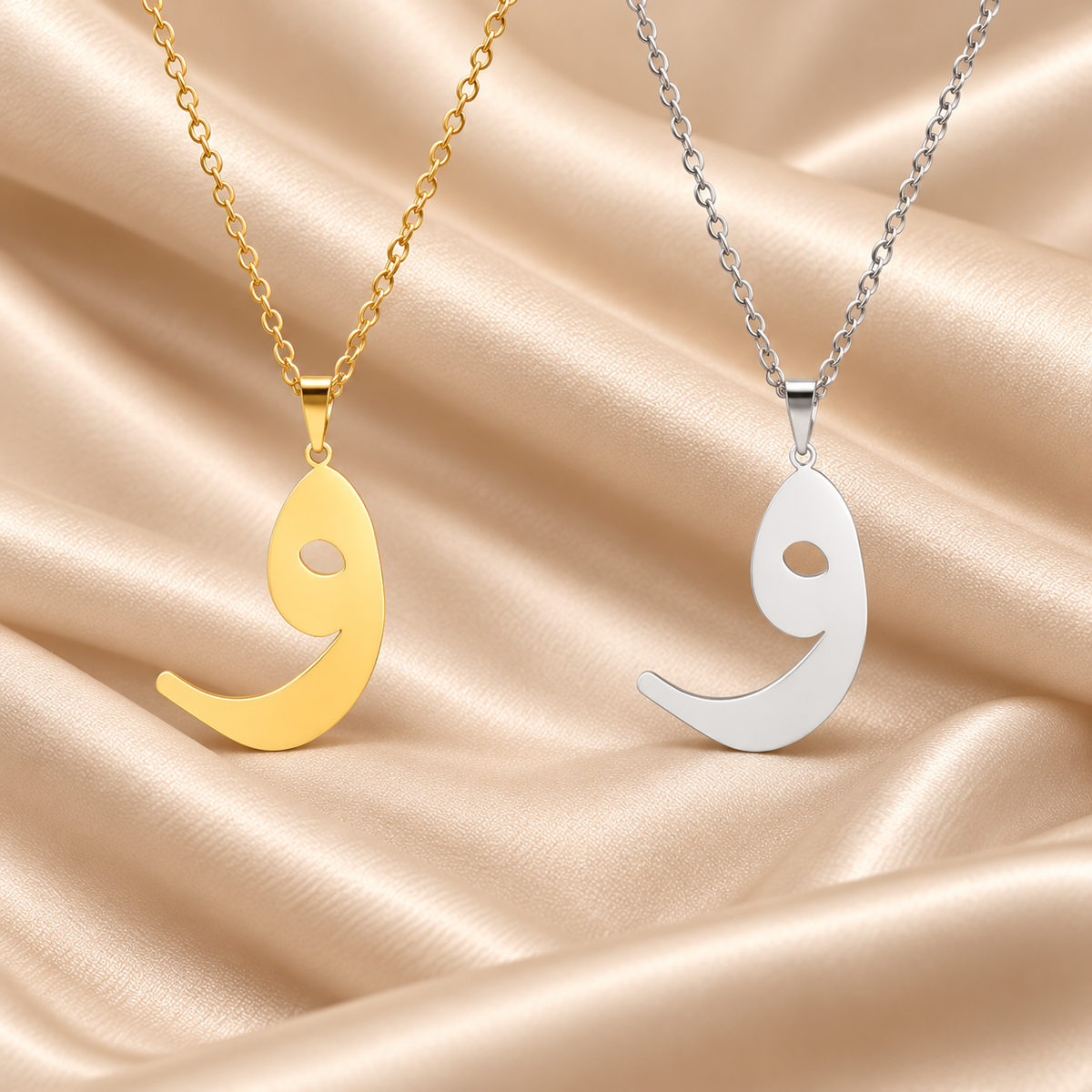 Collier lettre arabe en calligraphie, Maison Ma Foi